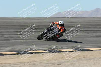 media/Oct-13-2025-Moto Forza (Mon) [[a66d839500]]/4-C Group/Session 2 (Bowl)/